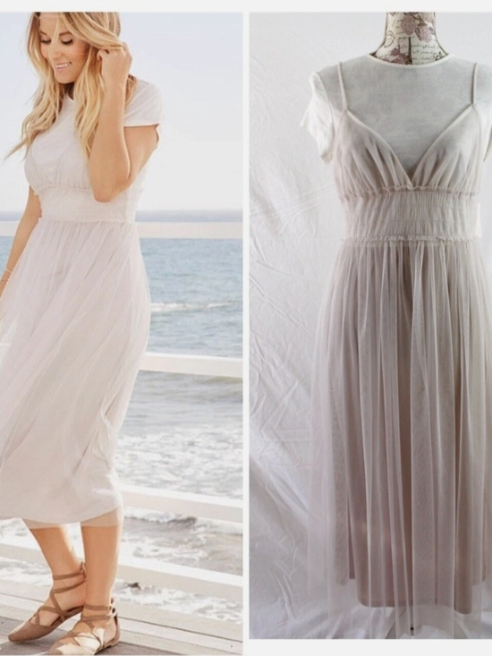 LC Lauren Conrad Dresses & Skirts - LC Lauren Conrad Pale Dress